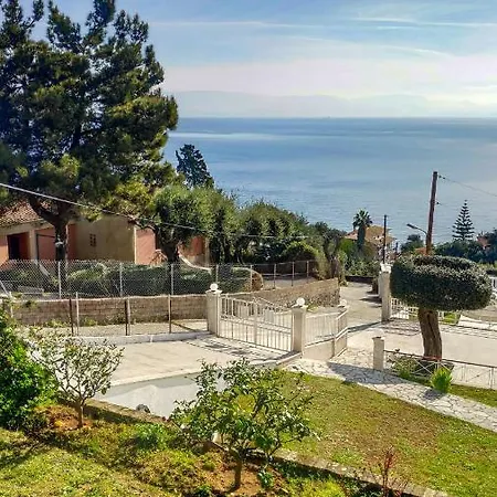 Eleni's & 1 Appartamento *